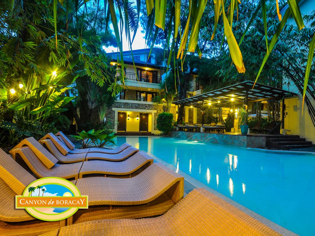 canyon de boracay out door pool