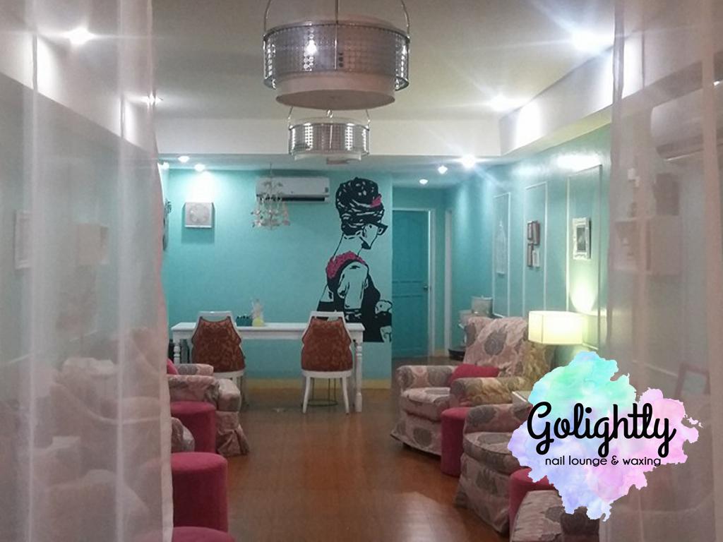 Go Lightly Nail Lounge and Waxing