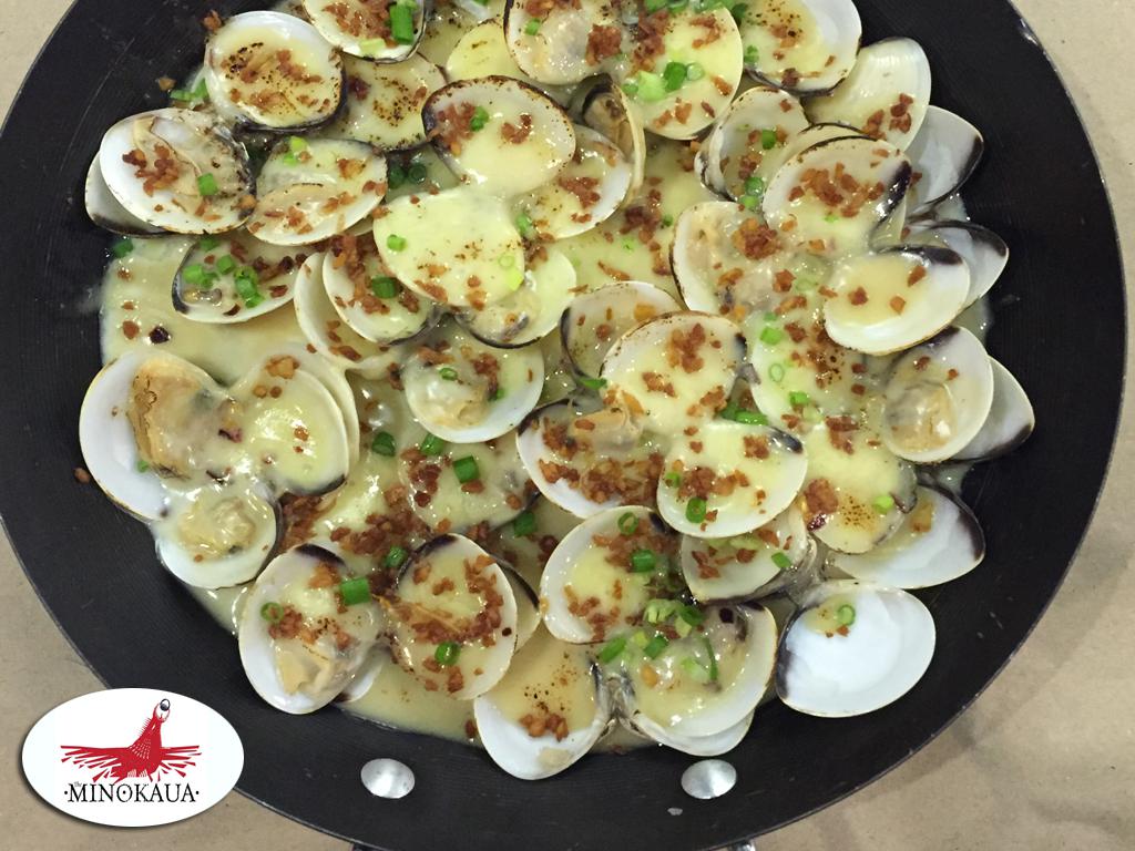 Creamy Cheese Garlic Clam (Baked Clam Pots)