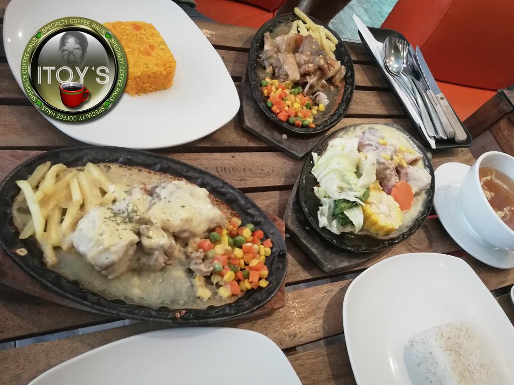 Itoys Coffee Haus Menu and Gallery Images