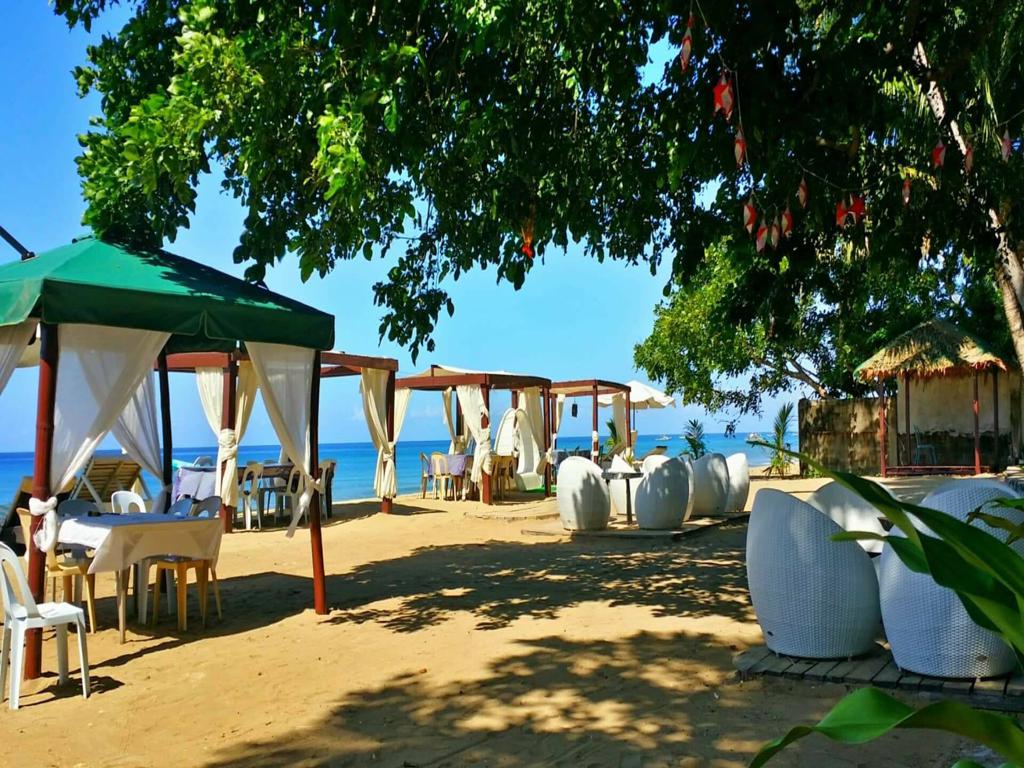 Brazaville Beach Resort