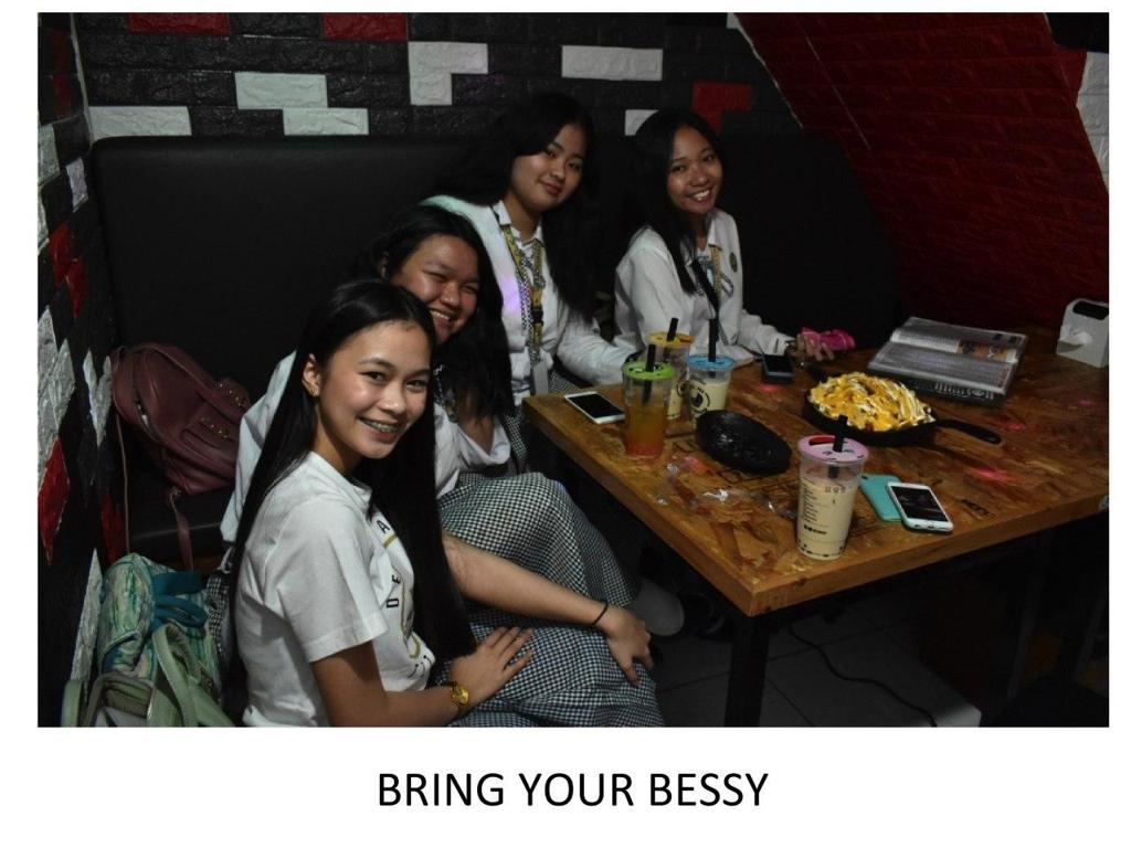 Coffee Tea and Bessy